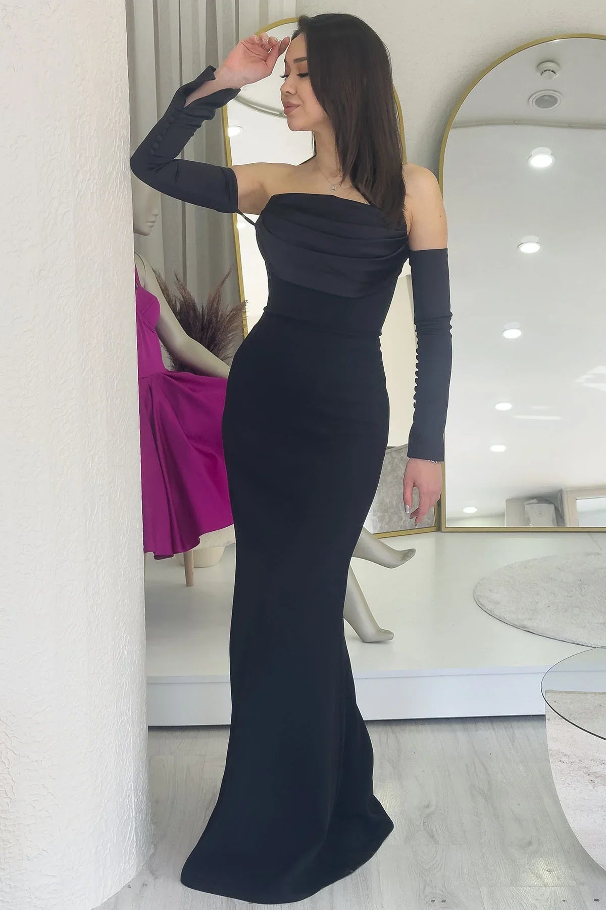 Women's Black Strapless Sleeve Aksesuarlı Mermaid Satin Alya Dress