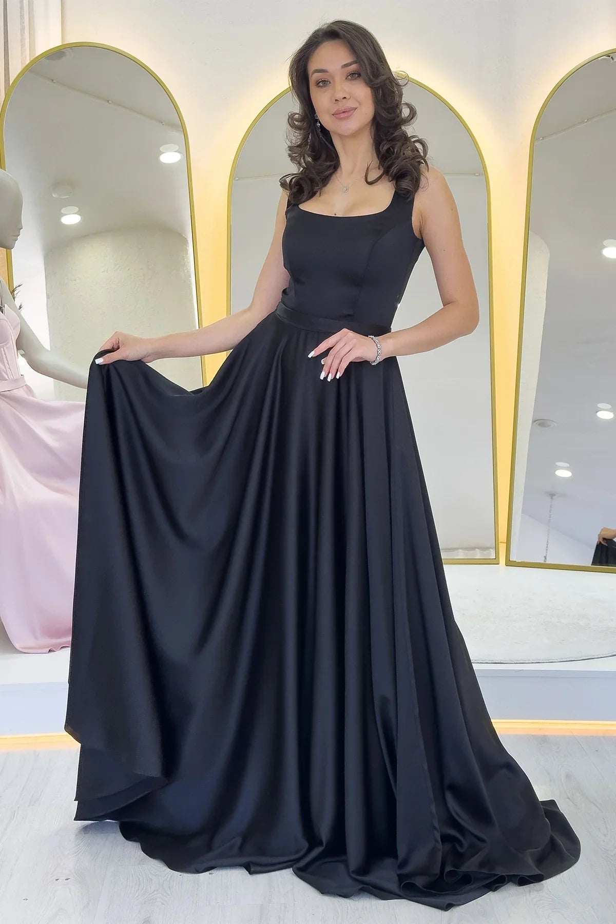 Women's Black Square Neck Sırt Tie Strap Satin Evening Gown