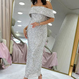 فستان سهرة متوسط ​​الطول بيج اللون مكشوف الكتفين مزين بالترتر