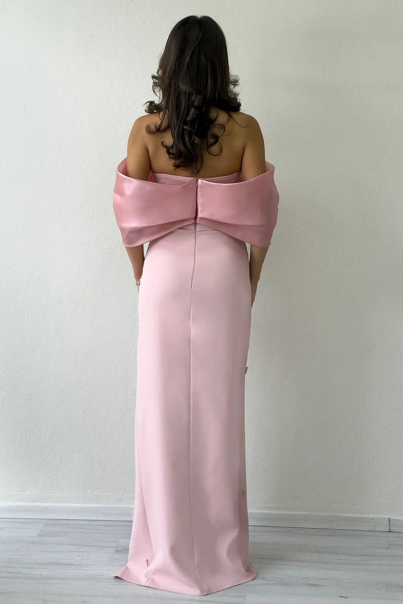 Women's Powder Pink Boat Neck Boncuk Detail Slit Evening Gown