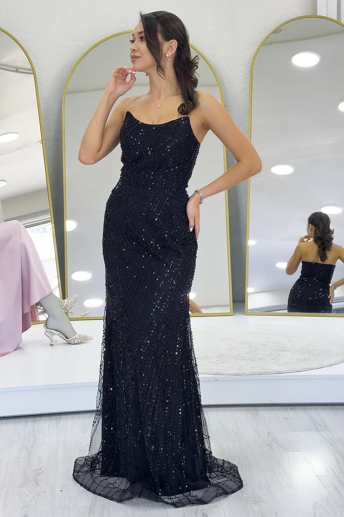 Women's Black Strapless Sequin Embellished Long Evening Gown