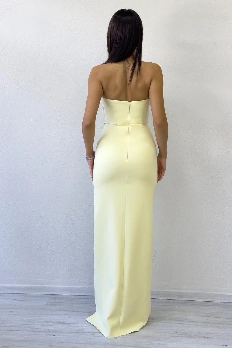 Women's Yellow Strapless Taş işlemeli Slit Evening Gown