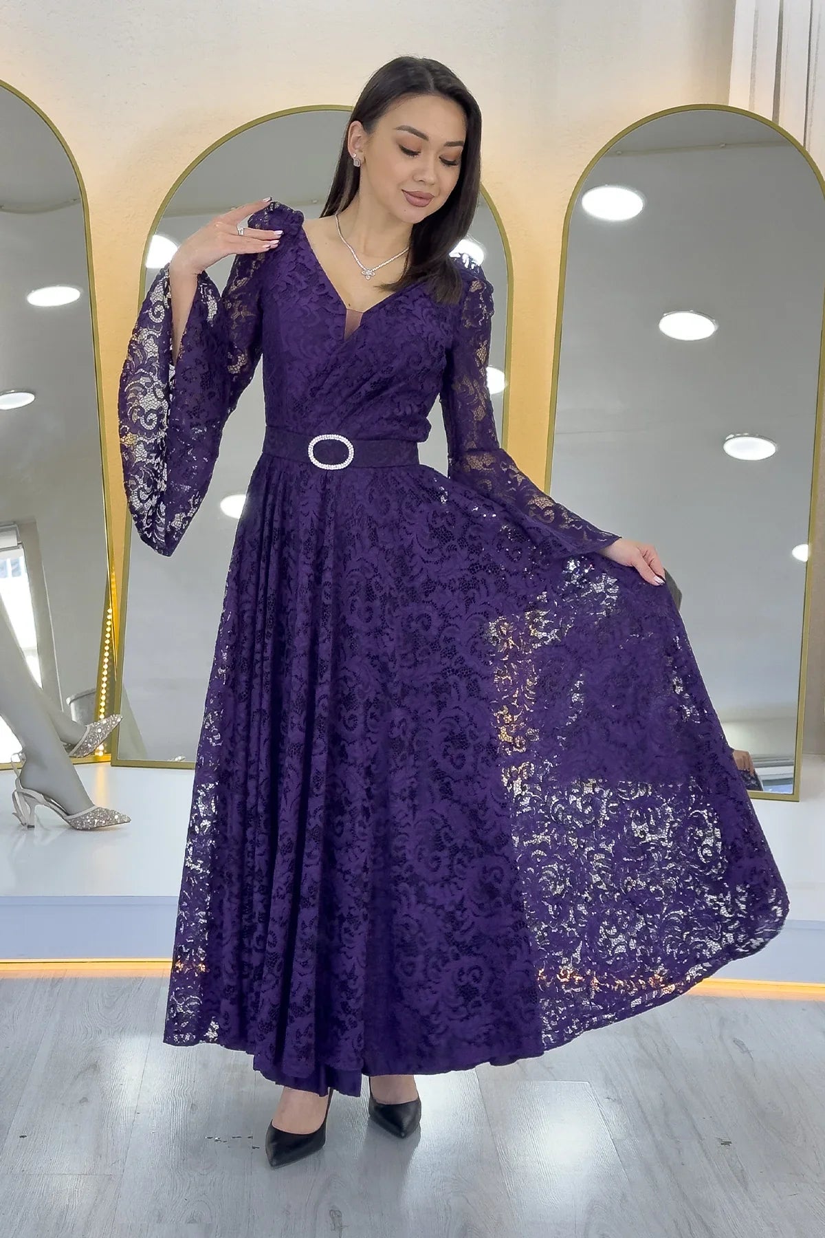 Women's Purple Wrap Neck Kemer Detail Laceli Long Sleeve Midi Dress