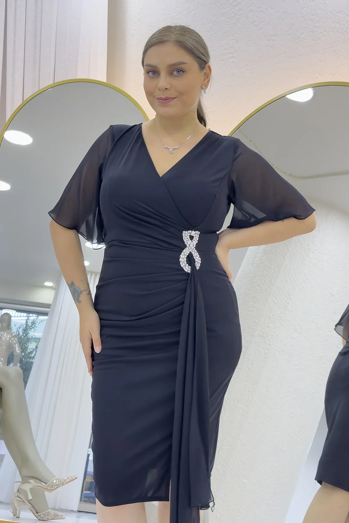 Women's Black Half Sleeve Crystal Embellished Midi Plus Size Evening Gown