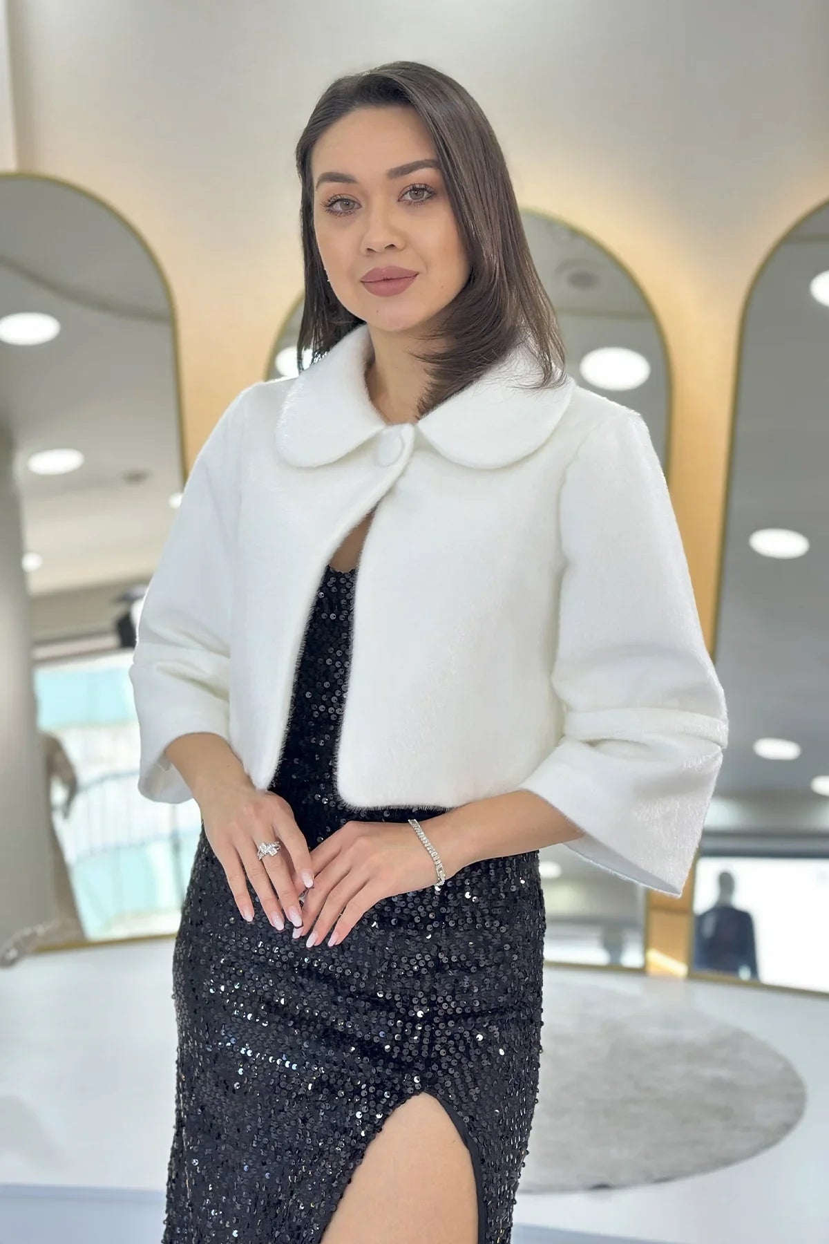 Women's White Single Button Lined Fur Coat Görünümlü Evening Gown Jacket