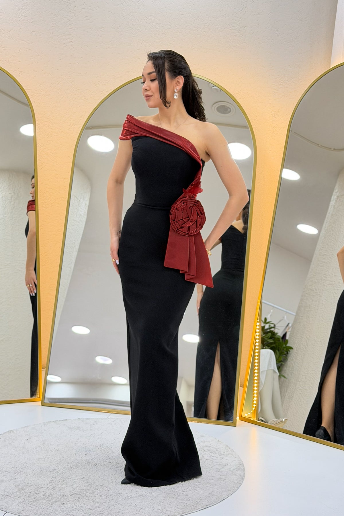 Women's One-Shoulder Burgundy Striped Rose Detail Mermaid Evening Dress