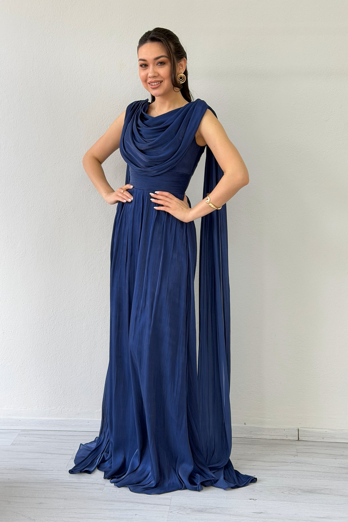 Navy Blue Drape Cloak Sleeve Evening Dress