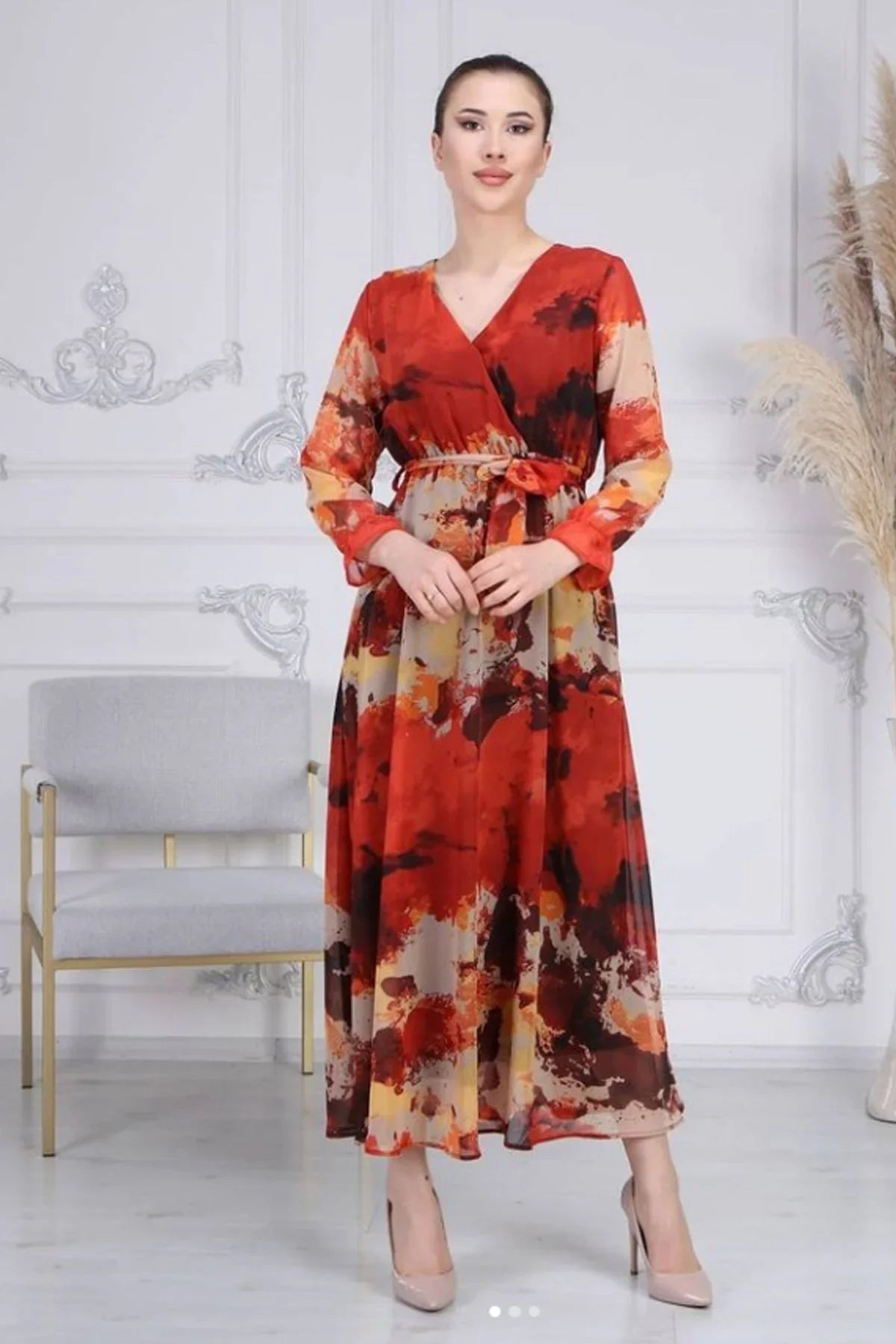 Women's Batik Wrap Neck Chiffon Plus Size Dress