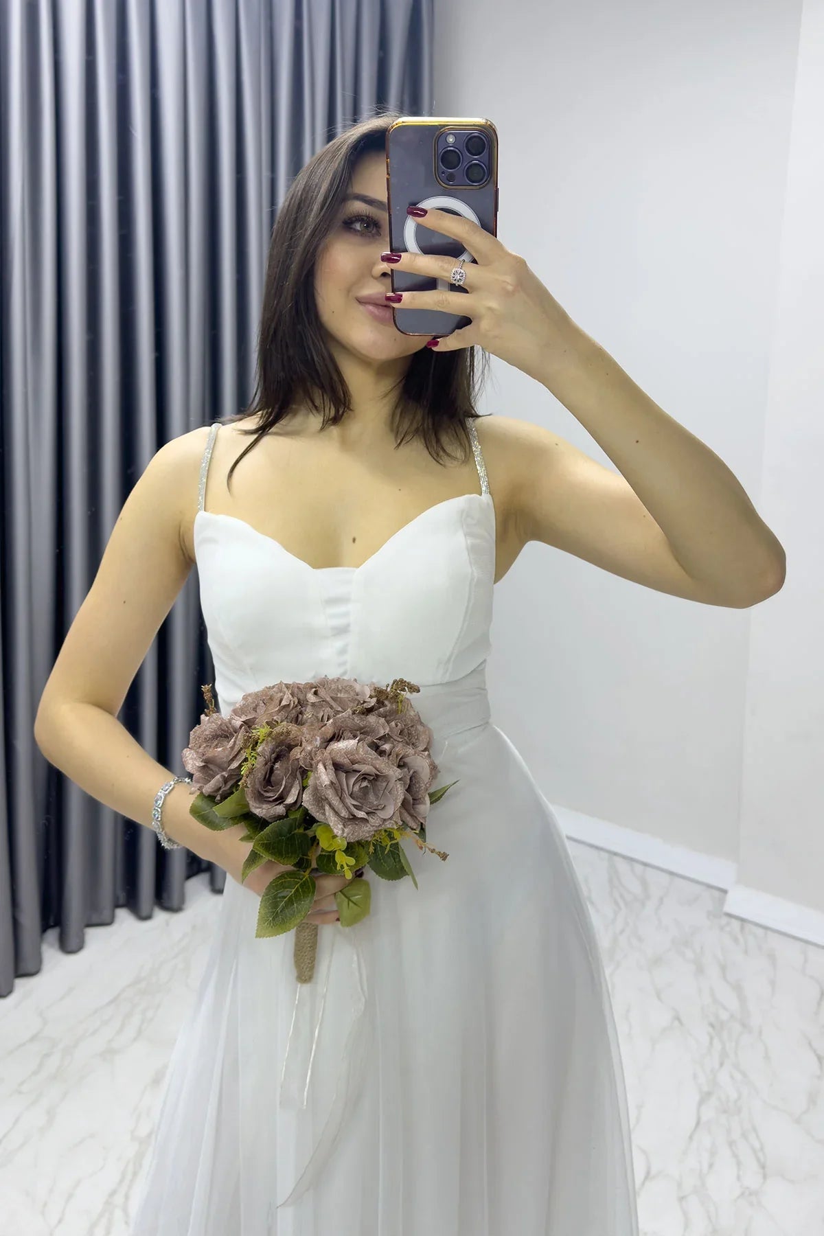 Women's White Taş Strap Ayarlanabilir Slit Plus Size Evening Gown