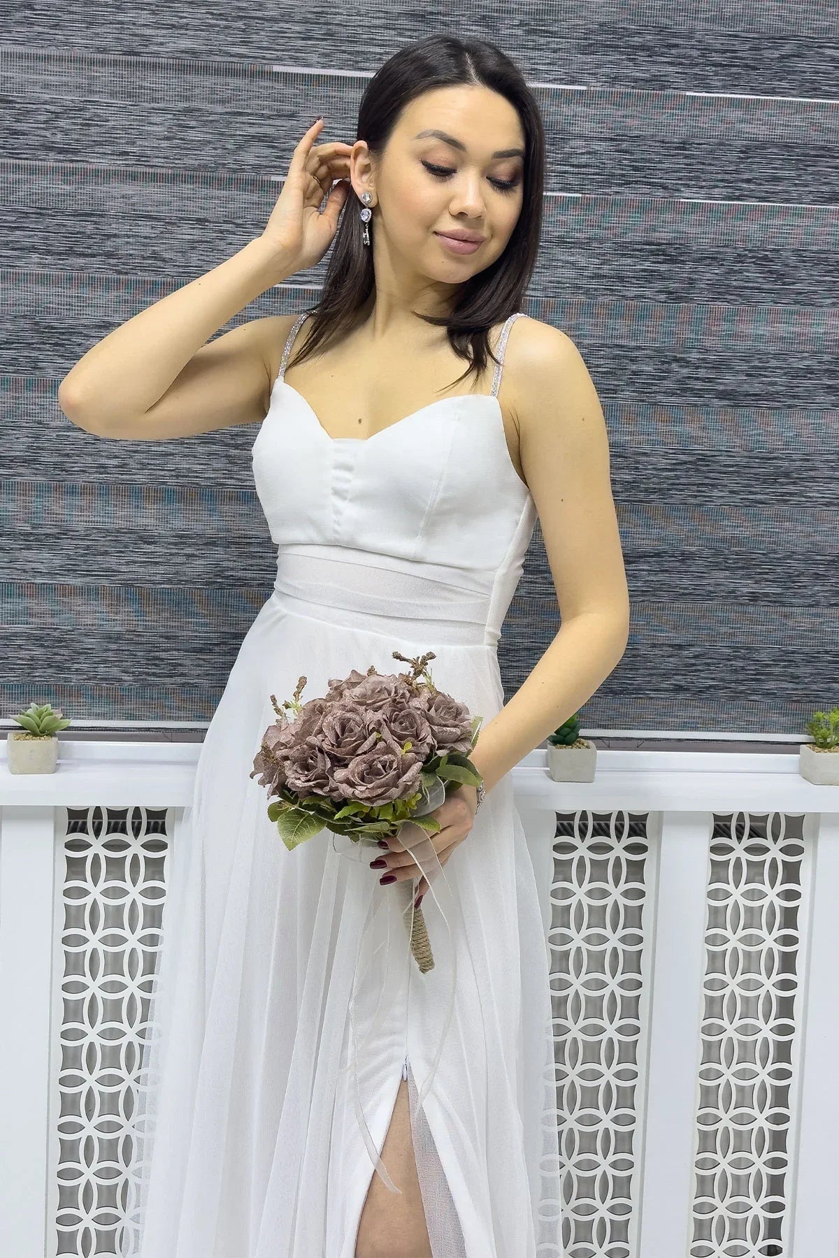 Women's White Taş Strap Ayarlanabilir Slit Plus Size Evening Gown