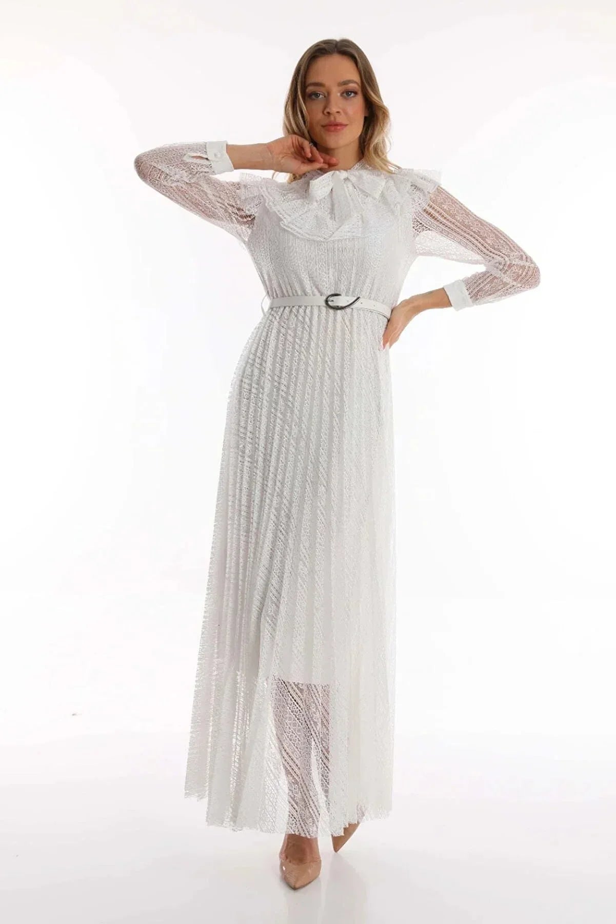 Women's White Halter Tie Fiyonk Detail Leather Belted Güpür Plus Size Evening Gown