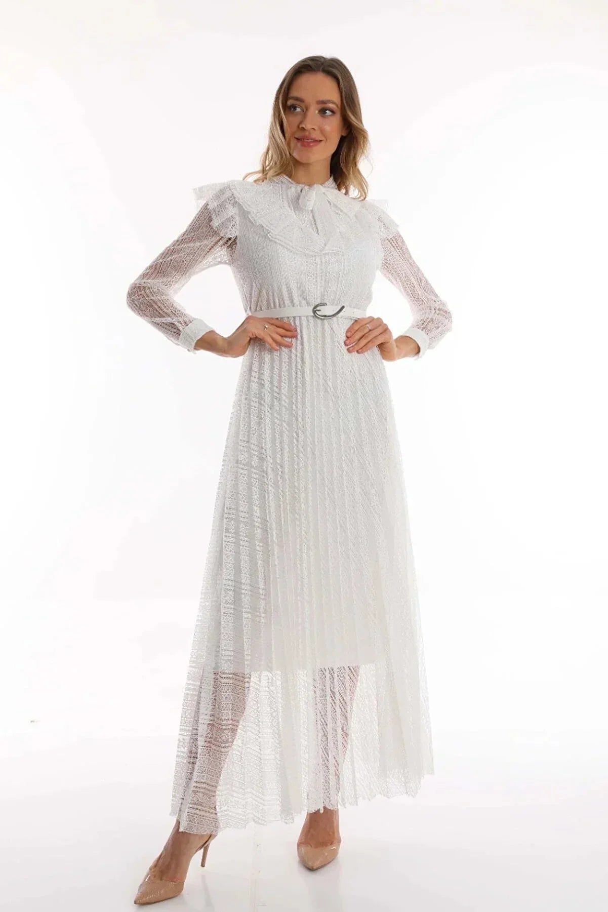 Women's White Halter Tie Fiyonk Detail Leather Belted Güpür Plus Size Evening Gown