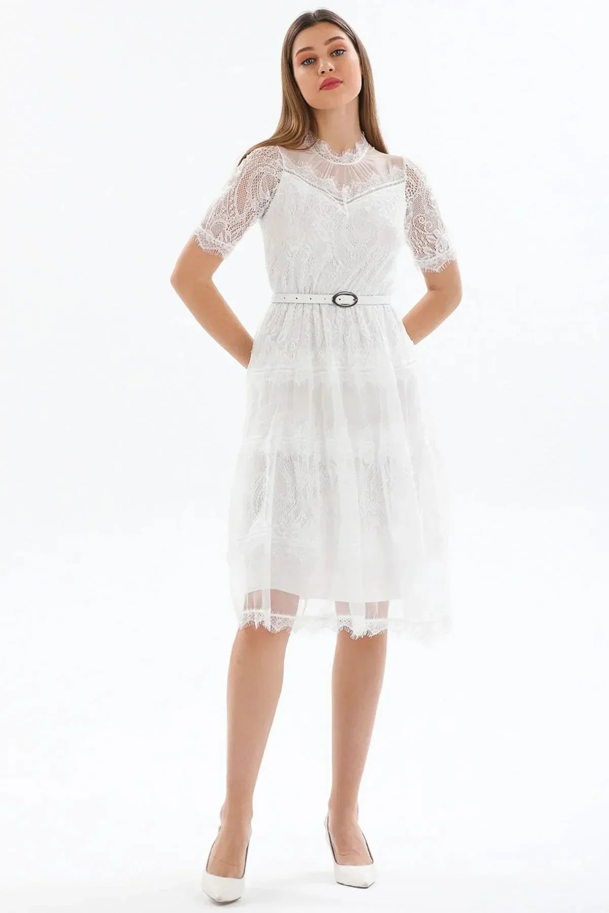 Women's White Short Sleeve Guipure Evening Gown