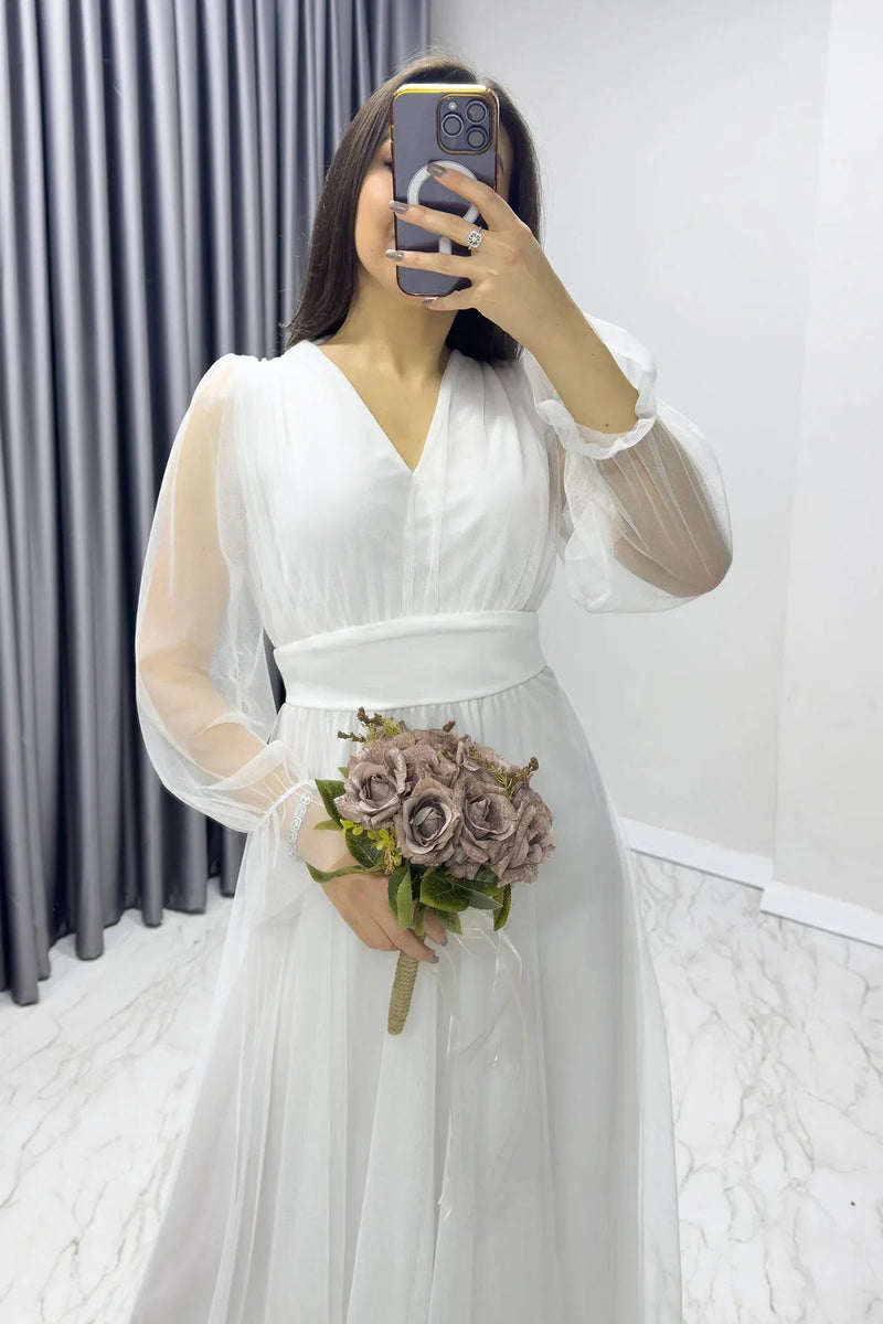 Women's White V-Neck Tulle Evening Gown