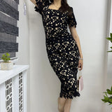 فستان ميدي أسود من الدانتيل