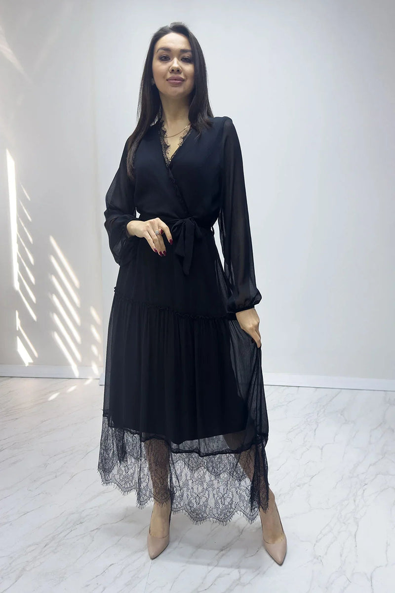 Women's Black Wrap Guipure Neck Chiffon Plus Size Dress