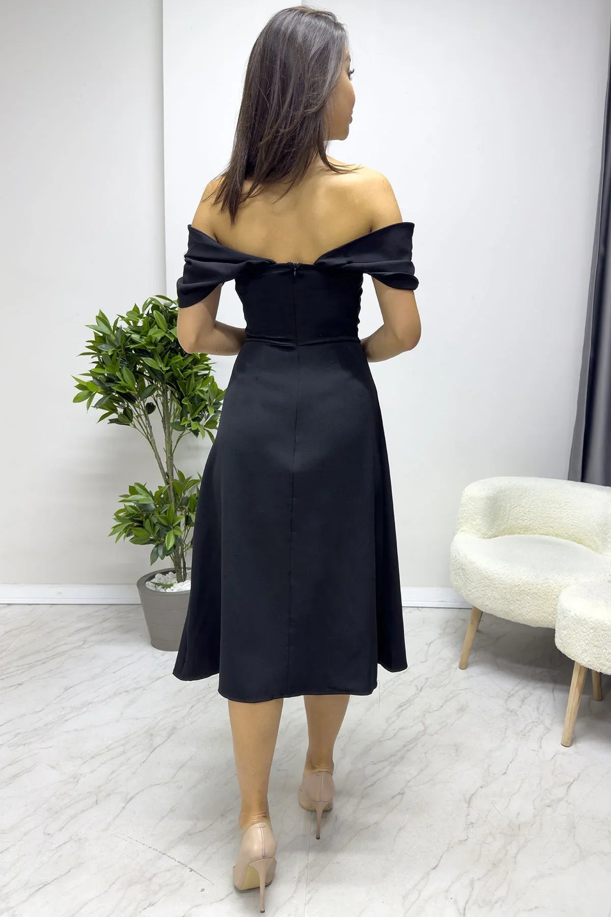 Women's Black Flared İnci Detail Dress