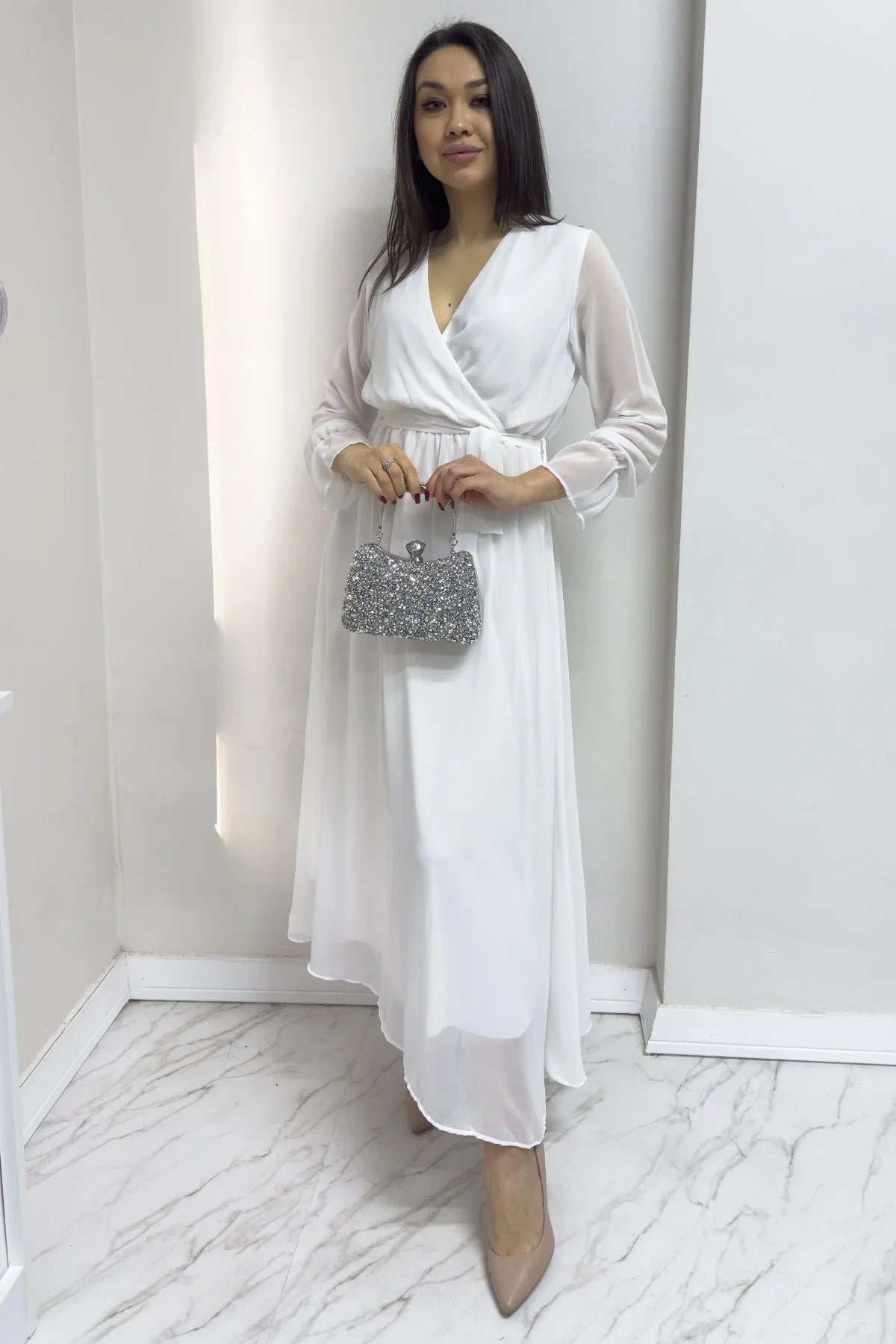 Women's White Wrap Neck Chiffon Plus Size Dress