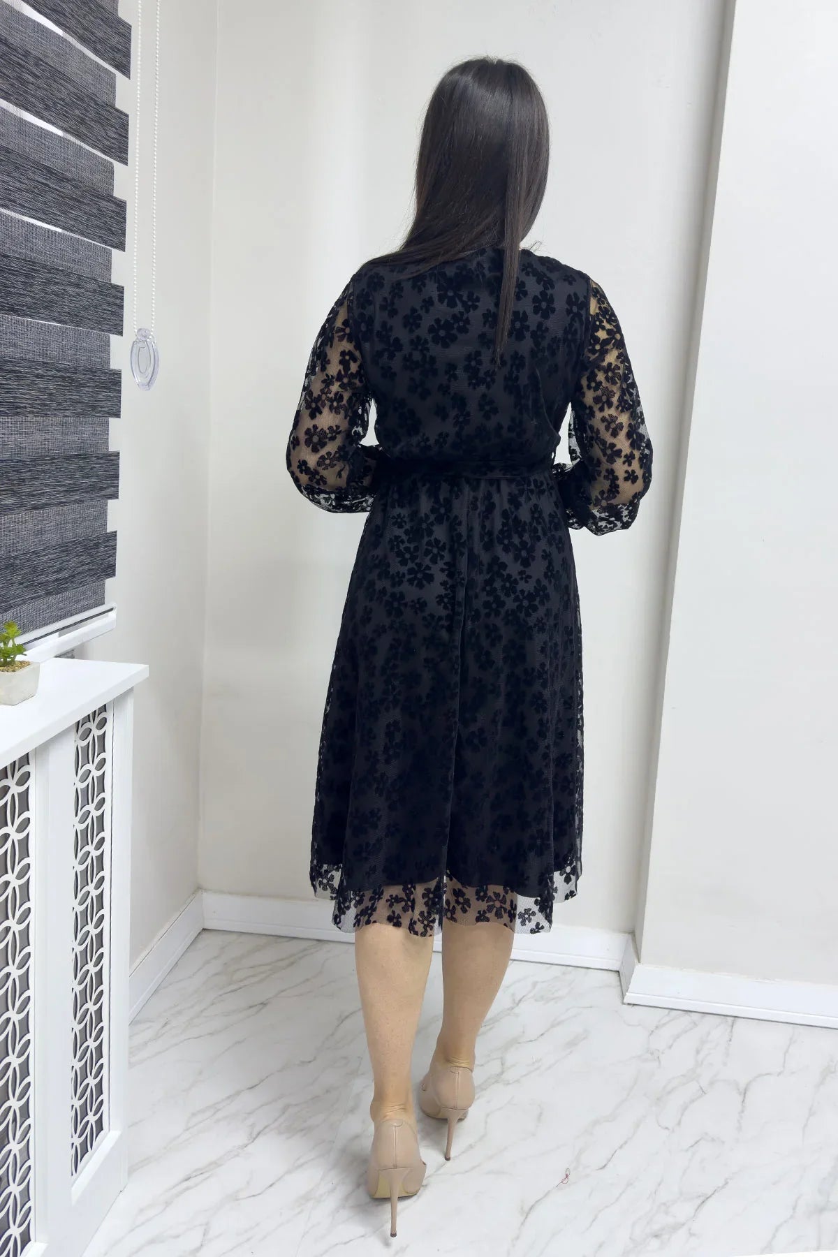 Women's Black Daisy Detail Flocked Print Plus Size Dress