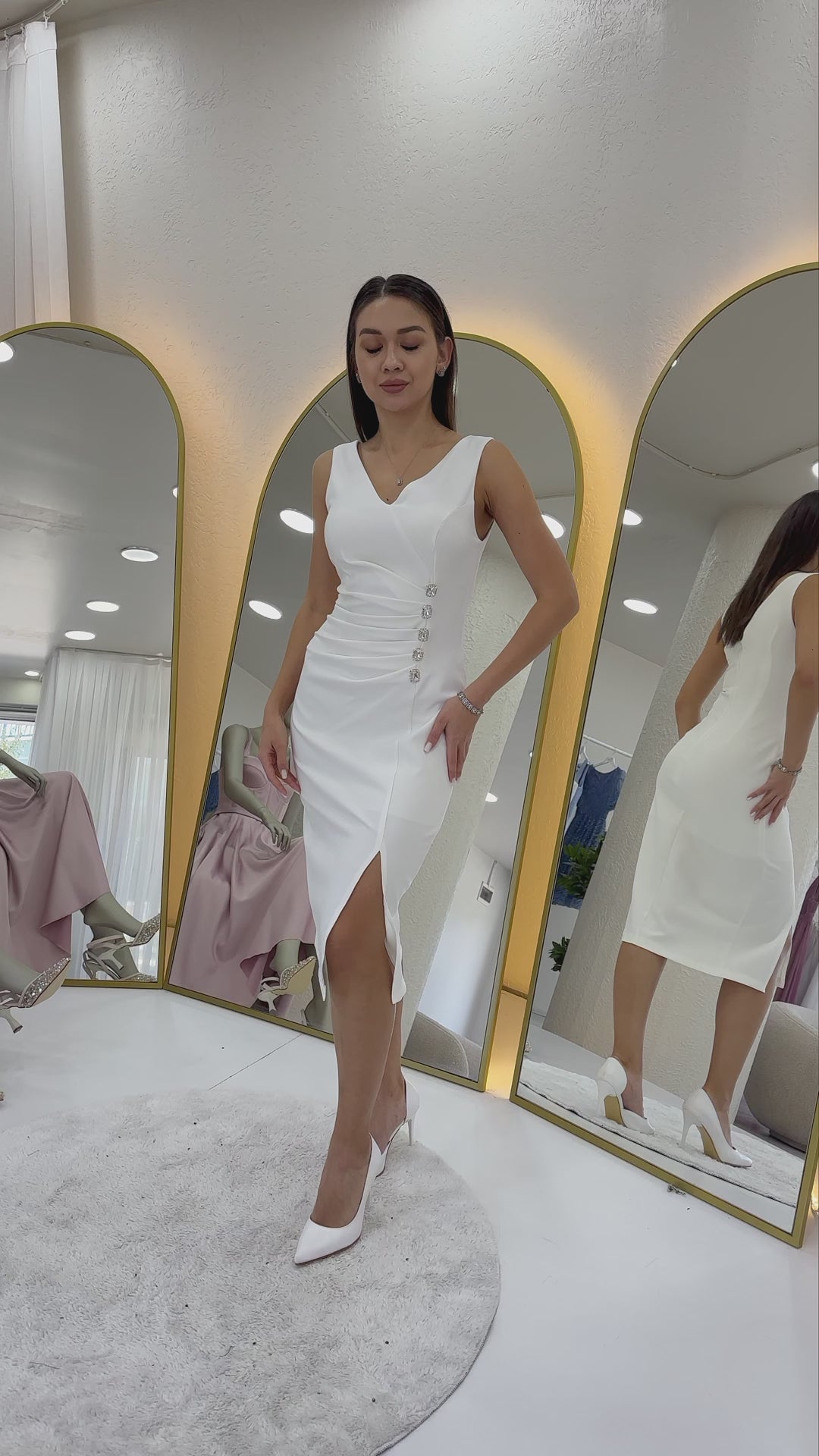 Women's White V-Neck Midi Crystal Embellished Plus Size Evening Gown