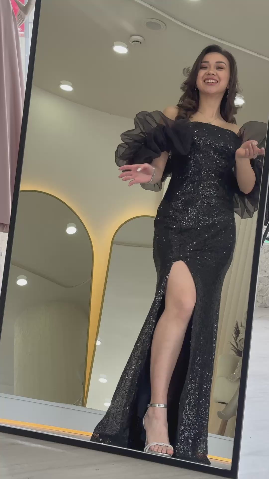 Women's Black Strapless Sequin Slit Tulle Sleeve Detaillı Evening Gown