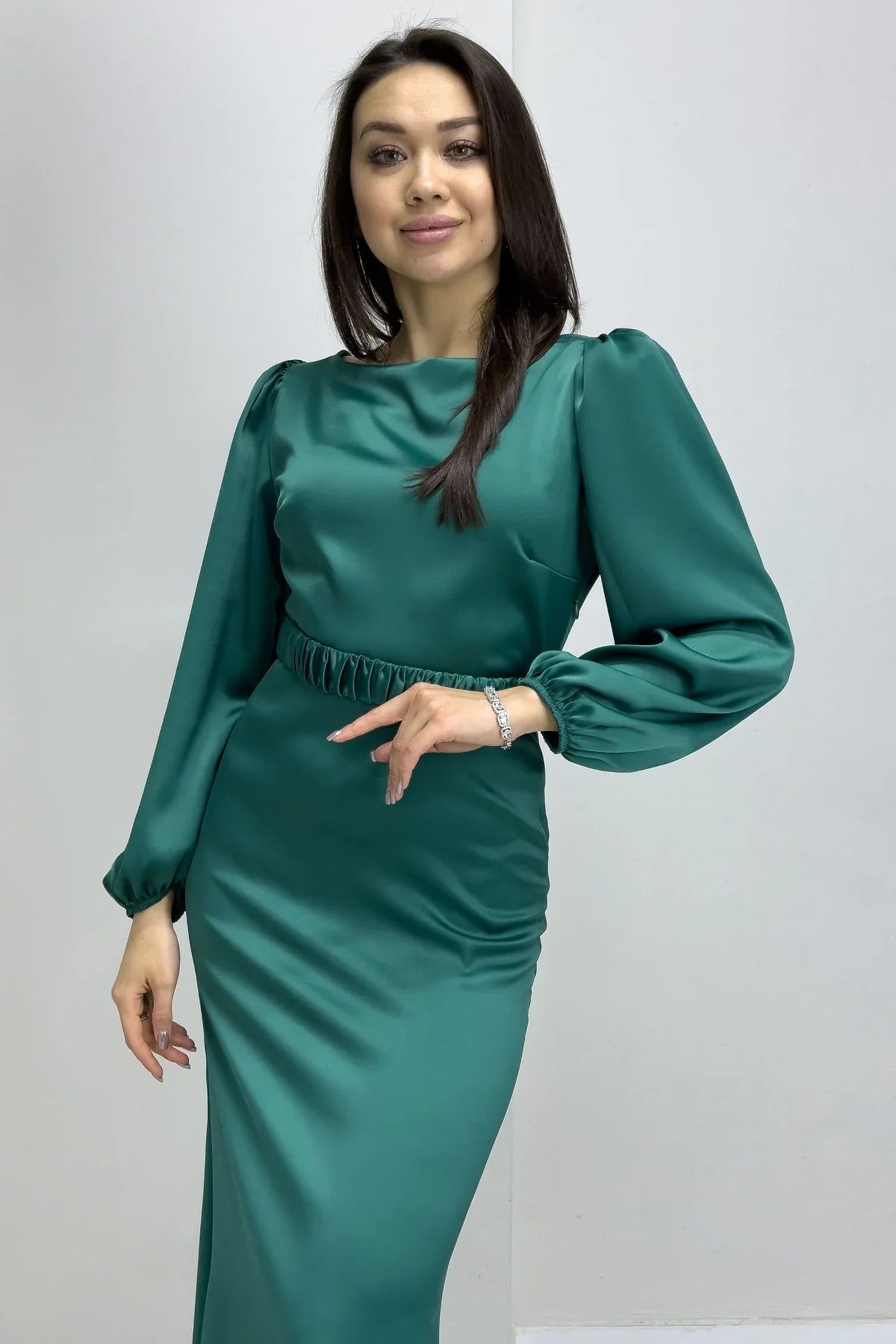 Women's Emerald Green Belted Balloon Sleeve Midi Satin Plus Size Evening Gown