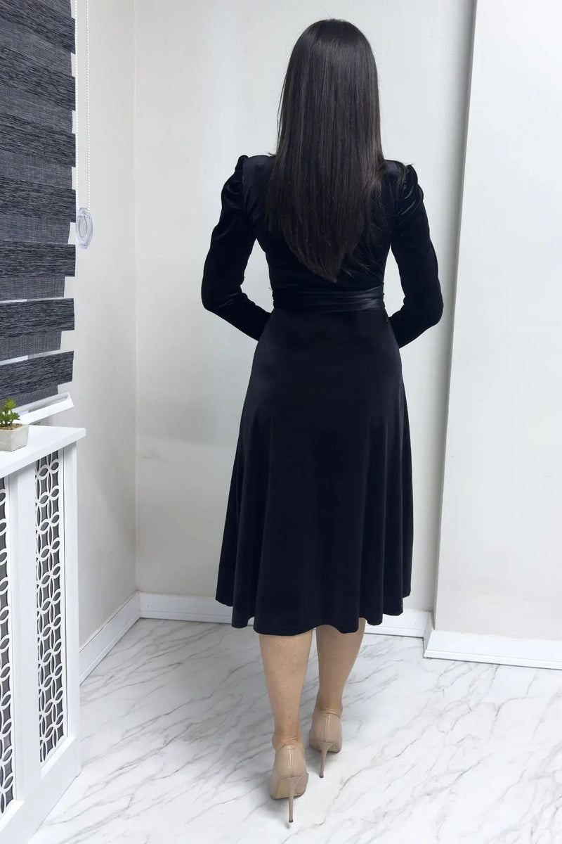 Women's Black Karpuz Sleeve Wrap Velvet Belted Plus Size Dress