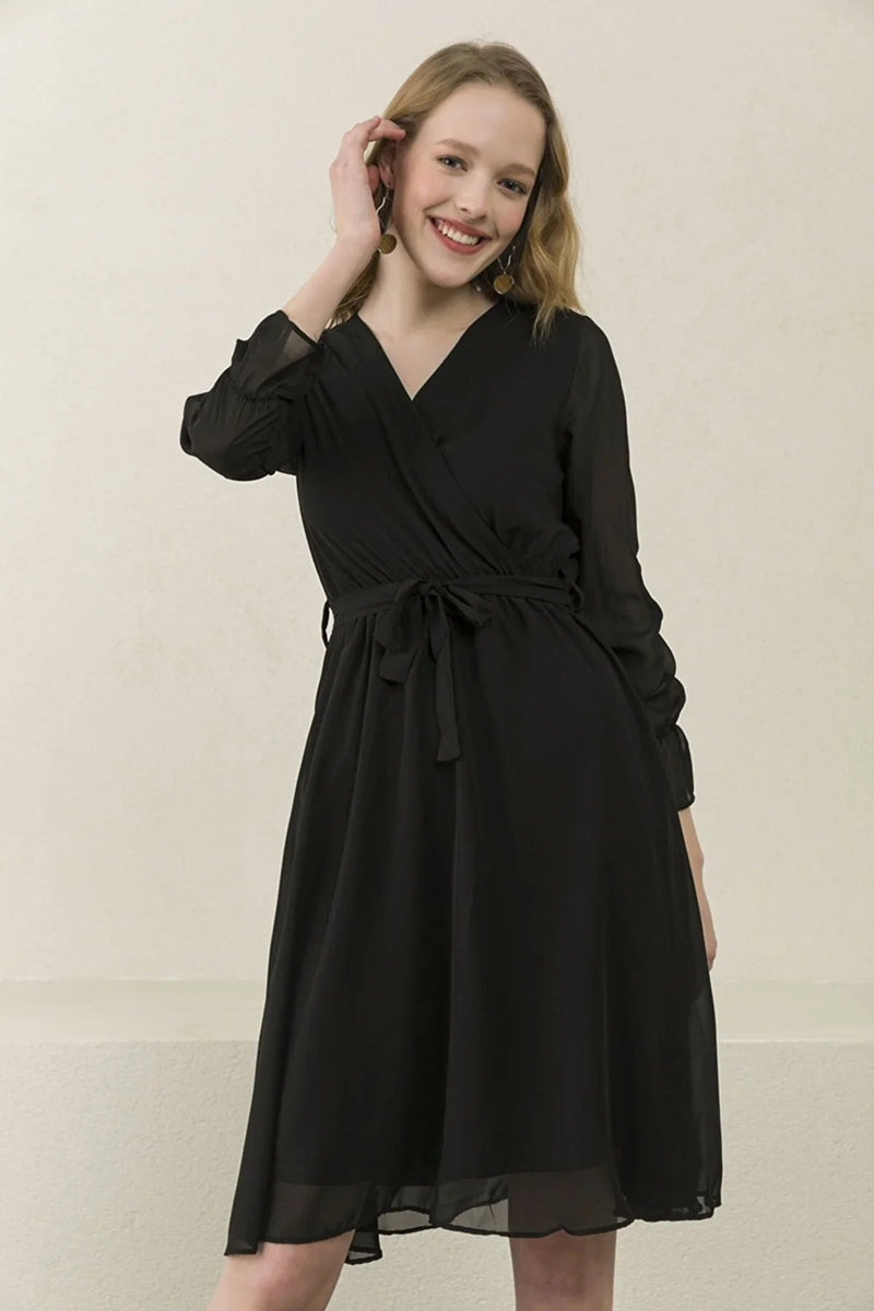 Women's Black Wrap Neck Chiffon Plus Size Short Dress