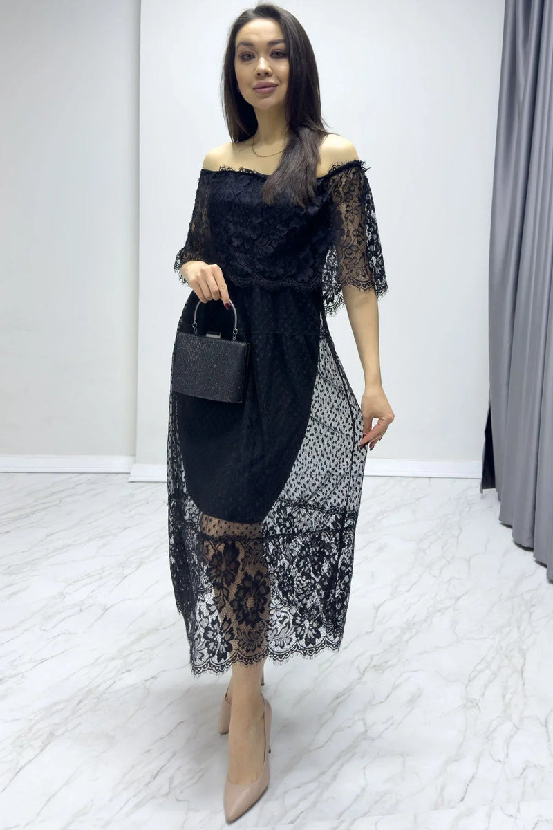 Women's Black Güpür Detail Carmen Neck Madonna Plus Size Dress