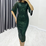 Smaragdgrünes Pailletten-Abendkleid in Midi-Länge